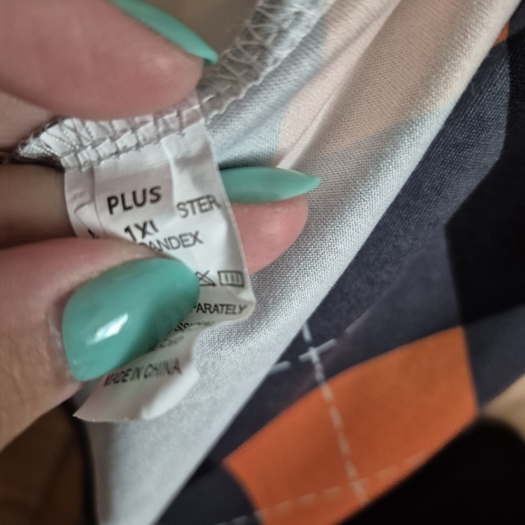 Argyle Patterned Cardigan - Picture 4 of 4